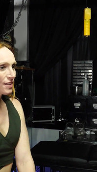 Good Girl's Paddle Challenge: Hur många hårda träffar kan slav mila ta från Pure Lucie?