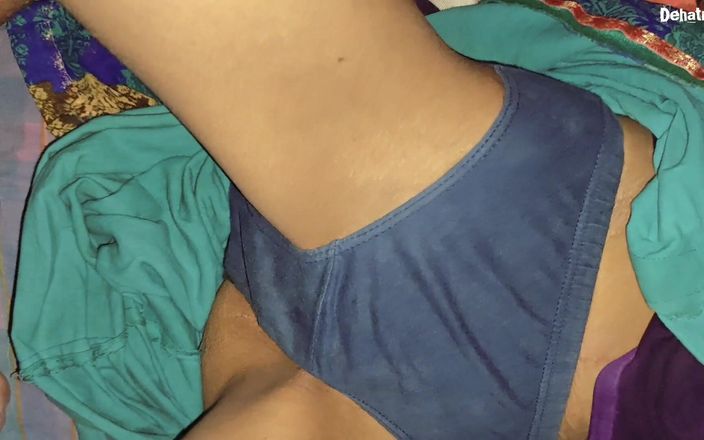 Dehatisoni: 印度德西女人第一次在村里和她的继兄做爱