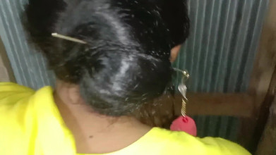 Deshi women: प्रेमिका के साथ टॉयलेट सेक्स वीडियो