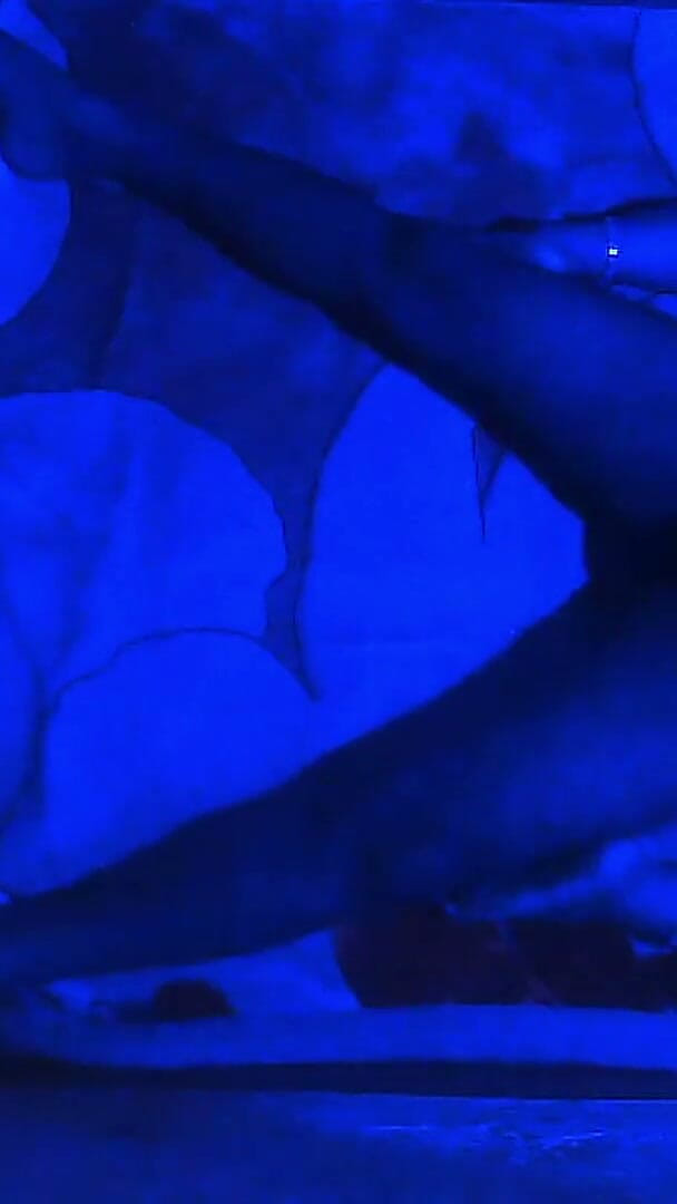 Busty Banuu: Sex toată noaptea cu femeie sexy, ea vrea linsul pizdei...