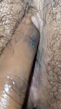 Una esposa india se masturba