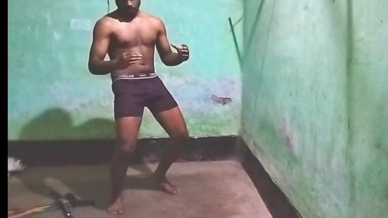 Desi Tits: Gym Muscular Gay Friend After Exercise Big Dick Gay Porn