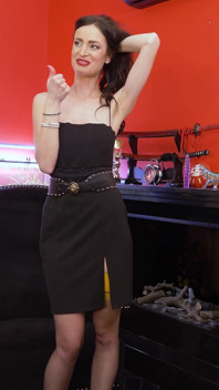 MILF Czech yang bertetek besar Cougar Hotwife berkongkek dildo dalam stoking