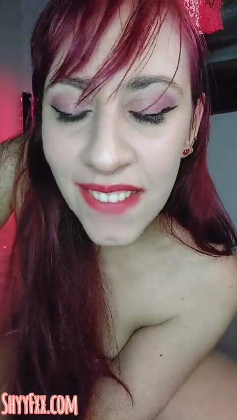 Tu Gauchita Argentina: O asistentă sexy timidă se excită și mă fute