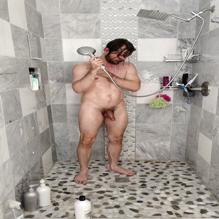 AlbinoAdonis: Heiße dusche - benutzerdefiniertes video - frage, wie du deine eigene bekommen...