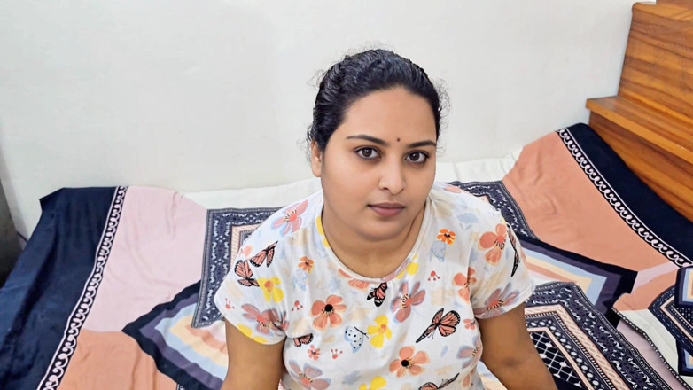 Akhi moni: Caught Watching Stepcousin Fucking Video