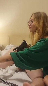 Dávám mu bičování a anální hru