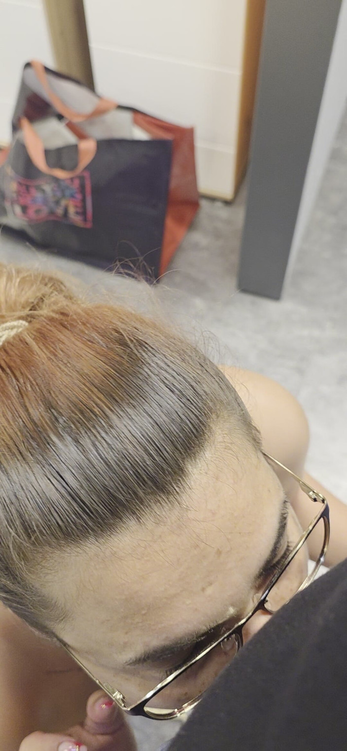 m's Bossy: Tradisce la sua ragazza con me