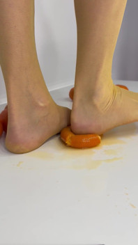 I Crush Tangerines in Nylon Stockings