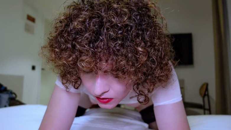 Lexa Vale: Trans-femboy dostaje bez siodełka przez Big Dick i jęki [pełny] - Lexavale
