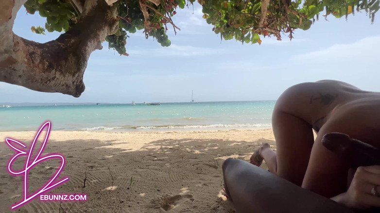 Elana Bunnz: BBC Risky Beach Bang