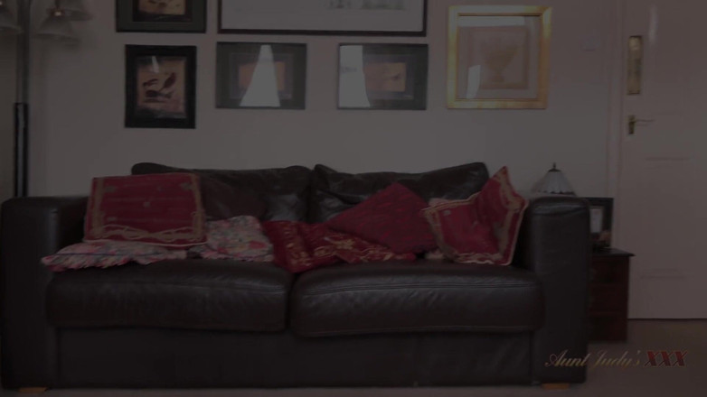 Aunt Judy's XXX: Auntjudysxxx - 58歳巨乳ブロンドぽっちゃり系キャサリンがタクシー運転手と性交