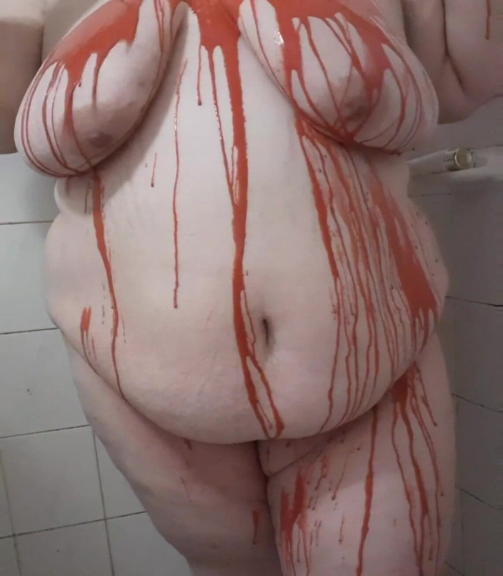 LaLaDelilah: 濡れて乱雑な楽しみに興奮していますか?