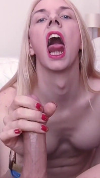 Nena trans alemana chupa el d