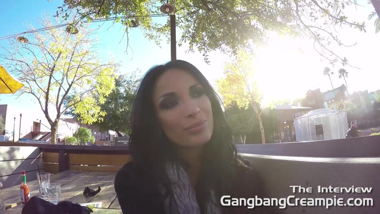 Aziani: Busty Anissa Kate talks about sex life, fantasies, and flashes...