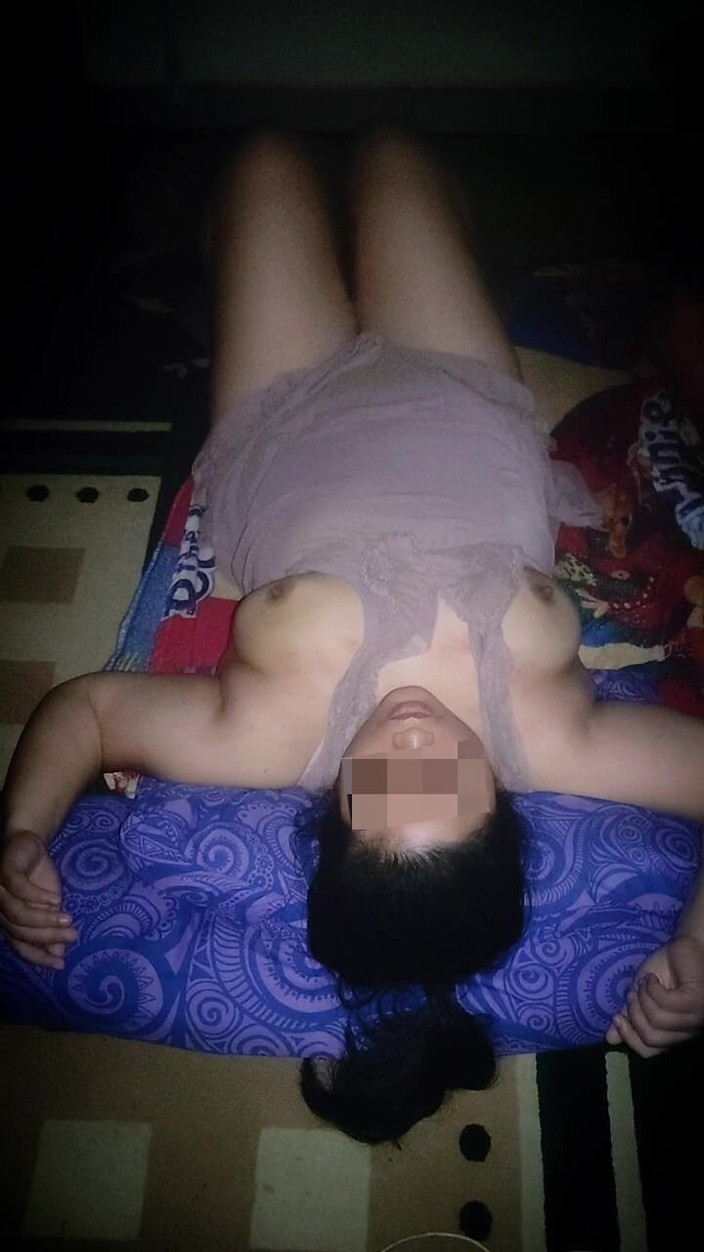 my_wife_chubby: Mijn lichaam is al heel lang niet meer aangeraakt. Het...