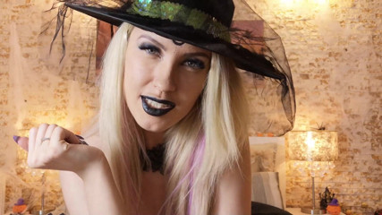 Erotic Tanya: Heetste nagels Joi ooit