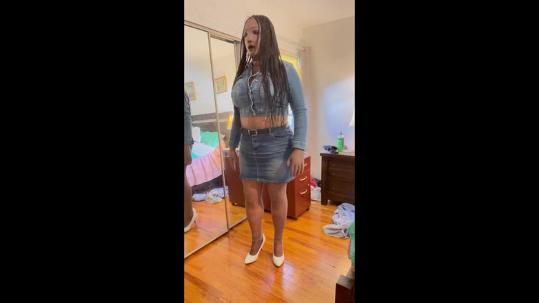 Deanna Doll: 내 새로운 흑인 여성 알터 자아 Danae를 만나다