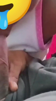 Baldızım benimle sikişirken televizyon izliyor