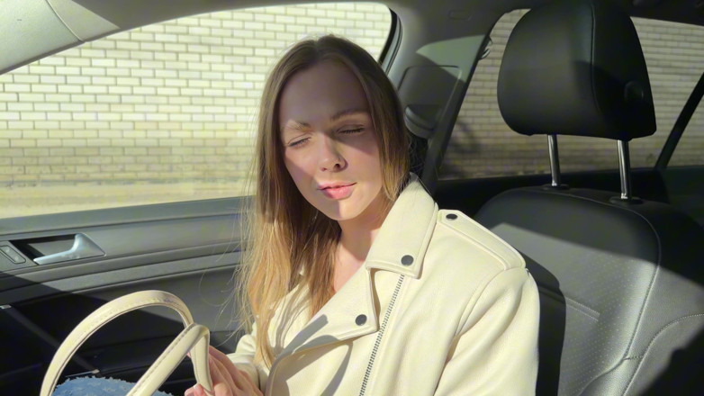Arisha Mills: ¿no Tienes Dinero Para Pagar Un Taxi? Luego Quítate Las...