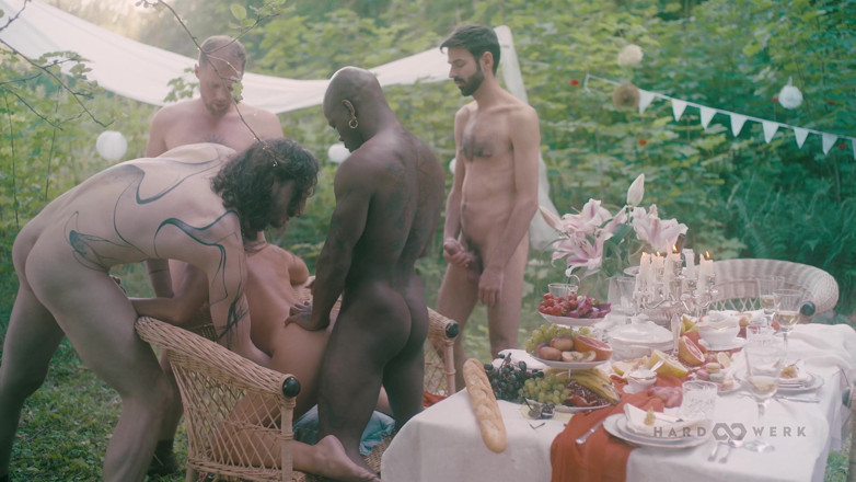 HardWerk: Garden Bang No Music