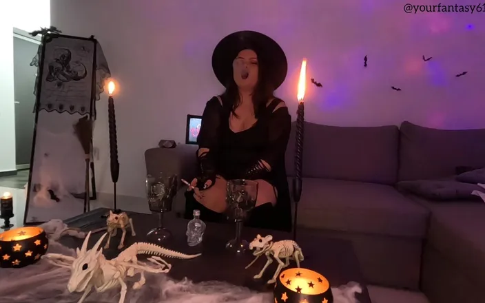 Your fantasy studio: BBW Wicked Witch Smoking