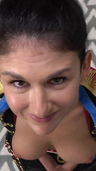 ภรรยาร้อนแรง เซียนน่า เรย์ MILF เย็ดตูดแตกใน ถุงน่อง