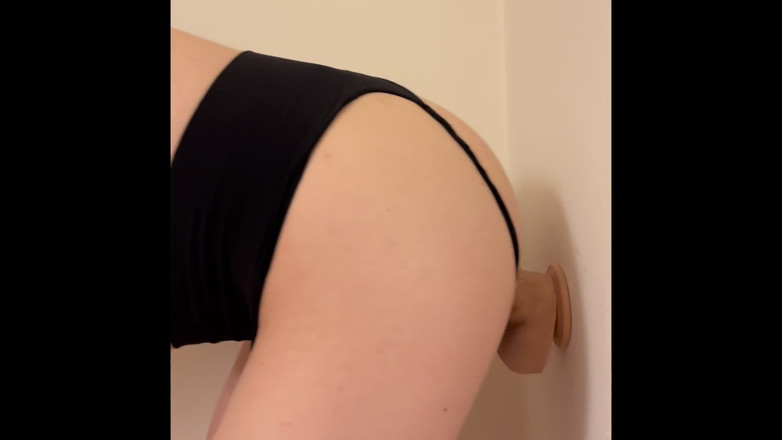 Gryiia: Monster Dildo Anal - Hardcore - Femboy