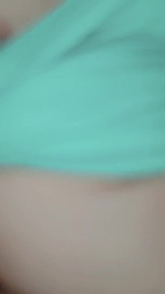 Jenn_sexxii: Sexy milf se folla a sí misma hasta que se...