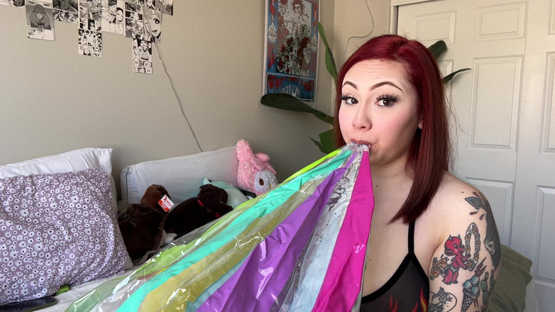 Lenna Lux: Suflând bilele mele gonflabile Video complet