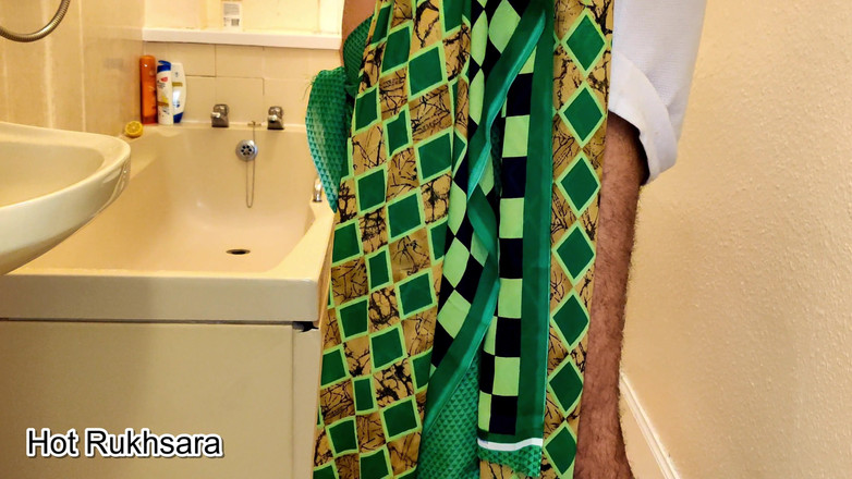 hot_rukhsara: Indická desi sousedská tetička ošukaná milencem v hotelovém pokoji s...