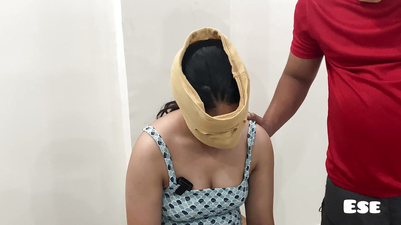 Sammy Sins: Dívka ze sousedství přišla požádat o cukr a nechala po...