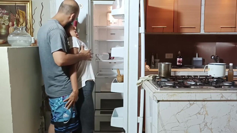 Swingersamateur40: Eu gosto de quando meu marido está ausente e eu...