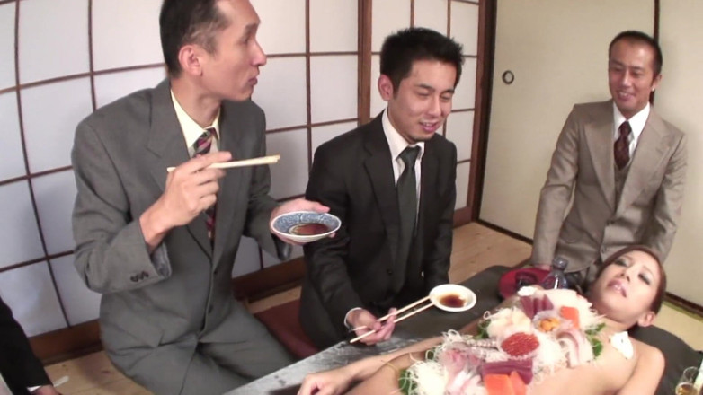 Screw Gurmans: Eat my pussy just like you enjoy eating food!