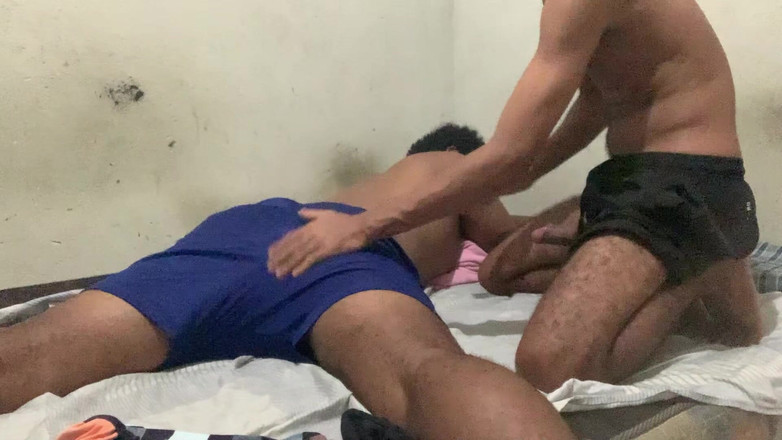 Couple 2 Black: Video 0410, wir sind sicher, wir sind gut, wir vermisse dich...