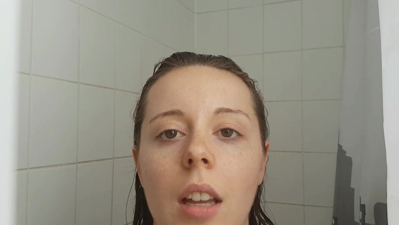 Nadia Foxx: Expérience réelle de ma copine en POV avec du sexe...