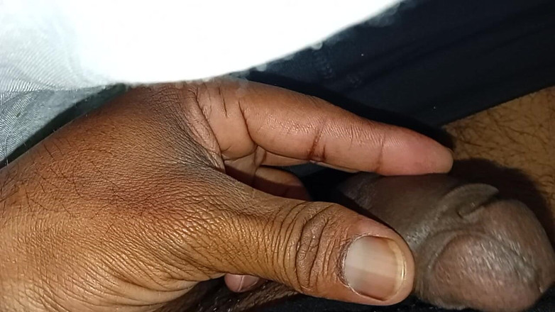 Kejken87: रात लंड के साथ खेल रही है