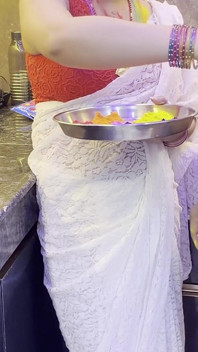 Holi cu indiancă bhabhi și a avut un moment grozav cu bhabhi toată noaptea