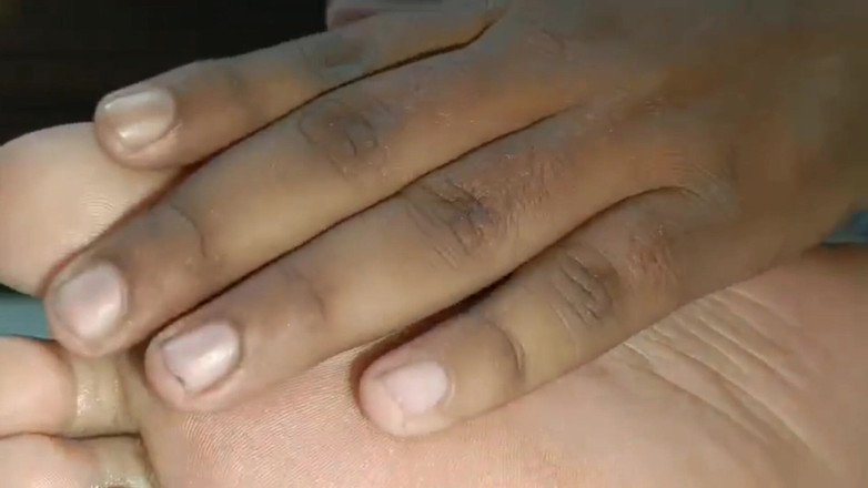 Fetish guys: Змащений соло гладкий фут фетиш дражнити