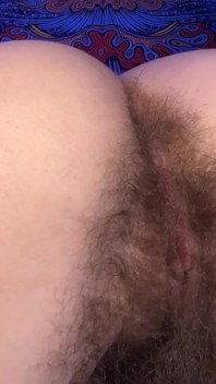 ろくでなしに焦点を当てたASMR