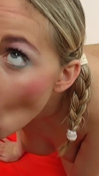 BBC rozciąga kapiącą cipkę Blonde Babe Szeroko otwarte