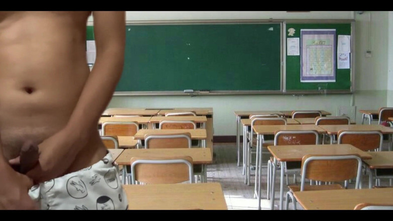 PanzerLow: Aftrekken op school