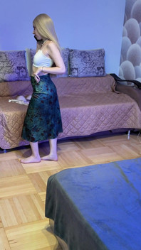 Look on Hot Step Sister Chatting with a Guy