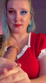 Harley Quinn trekt af