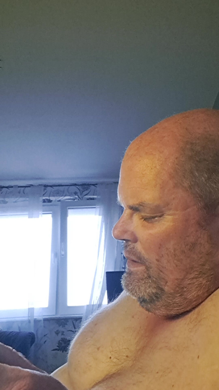 Fickspecht: Deep, Deep in the Slut Ass