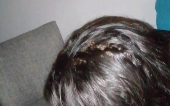 DiablaLatinaTour: Amigo bebe meu leite enquanto assistimos um filme
