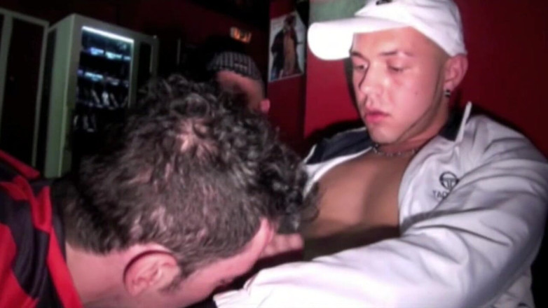 Gaybareback: Dno poníženo arabskými ošukanýma klukama