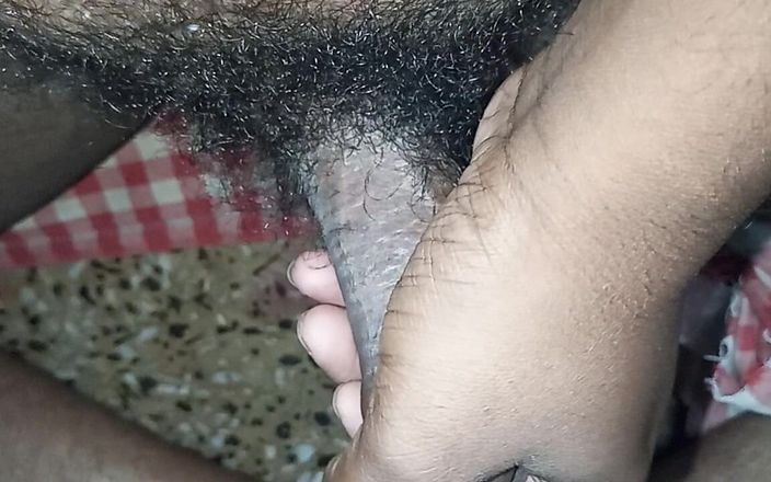 Sweet Indian cock: Anjali esposa fodendo buraco anal no banheiro