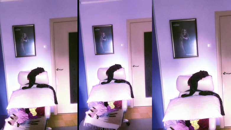 FinDom Goaldigger: Asmr roter lippenstift und Mini-kuchenessen