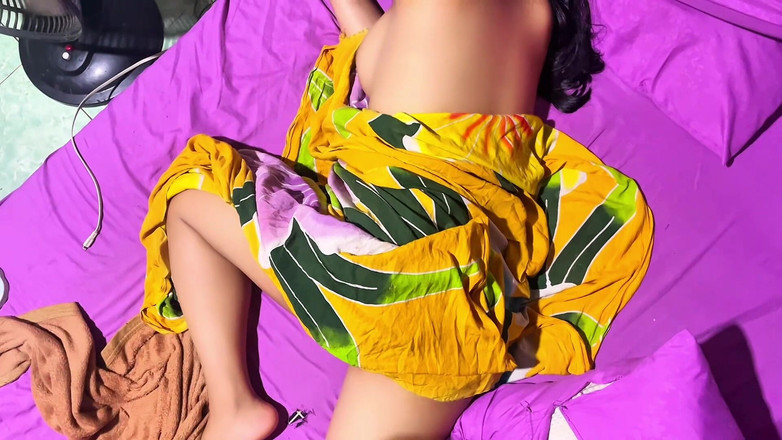 hulala1001: 새엄마와 섹스하는 새엄마